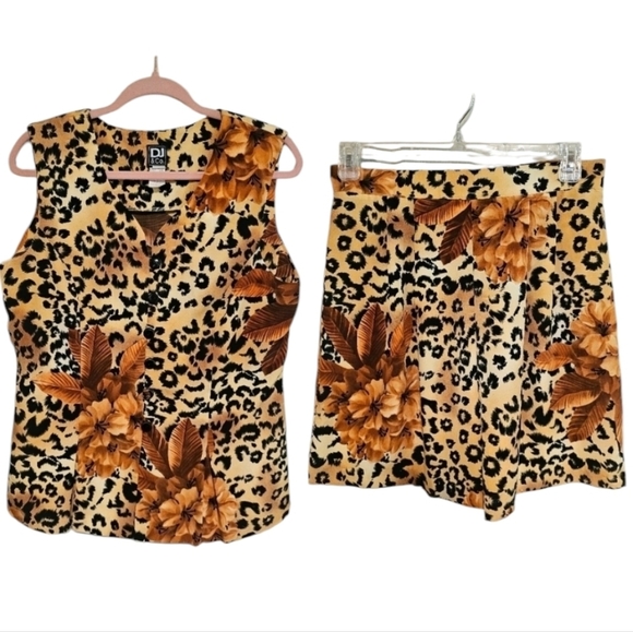 Vintage Set Sleeveless Button Down Blouse High Waste Shorts Floral Cheetah Print - Picture 1 of 9